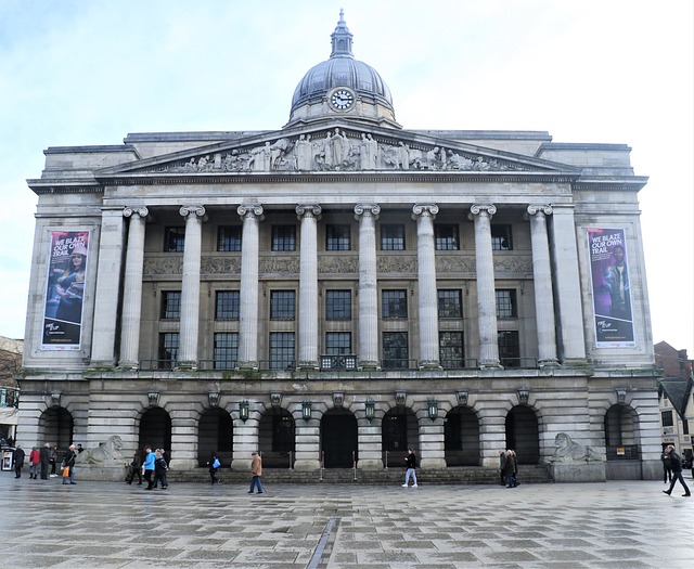 hair transplant costs in nottingham hero image